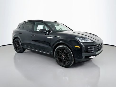 Certified 2026 Porsche Cayenne AWD/4WD image 7