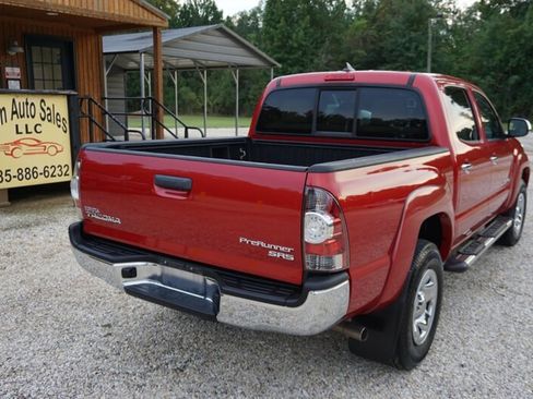 Used 2012 Toyota Tacoma PreRunner image 14