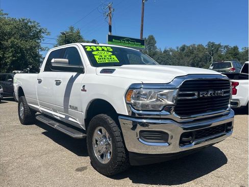 Used 2019 RAM 2500 Big Horn AWD/4WD image 1