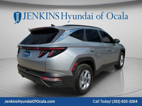Certified 2023 Hyundai Tucson SEL w/ Winter Package AWD/4WD image 3