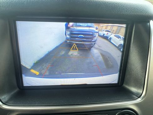 Used 2018 Chevrolet Tahoe LT w/ Luxury Package image 26