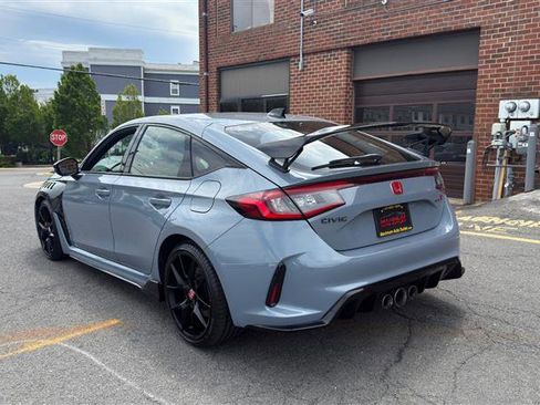 Used 2024 Honda Civic Type R image 11