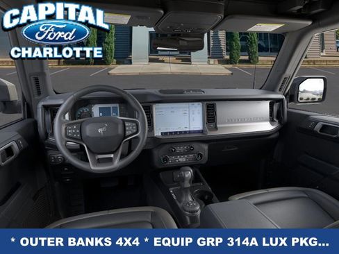 New 2025 Ford Bronco Outer Banks image 11