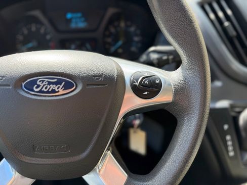 Used 2019 Ford Transit 250 130 Low Roof RWD image 39