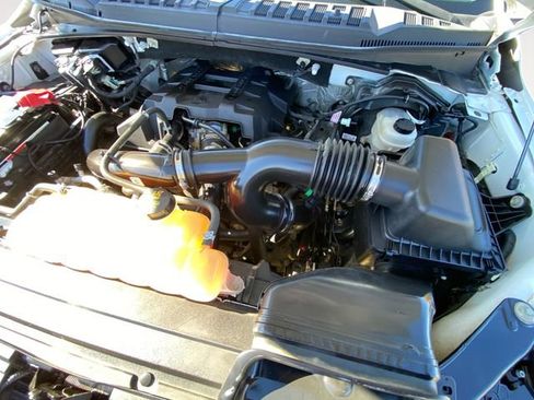 Used 2018 Ford F150 XL w/ Equipment Group 101A Mid image 28