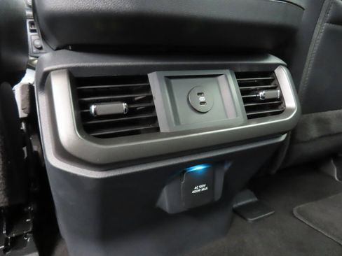 Used 2025 Ford F150 Lariat image 14