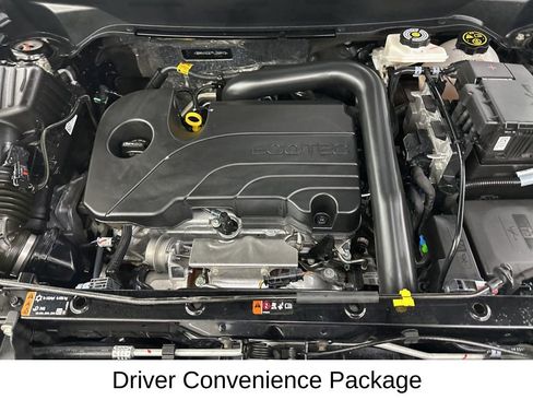 Used 2023 Chevrolet Equinox LT FWD image 19