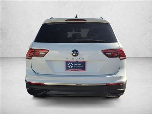 Used 2023 Volkswagen Tiguan S image 7