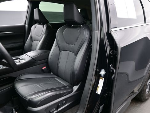 Used 2024 INFINITI QX60 Pure image 12