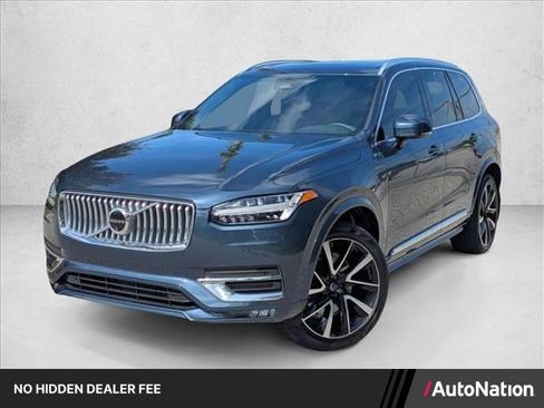 Used 2024 Volvo XC90 B5 Plus w/ Protection Package Premier AWD/4WD image 1