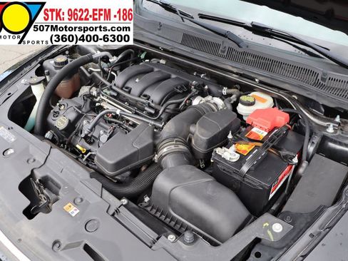 Used 2016 Ford Taurus Limited FWD image 22