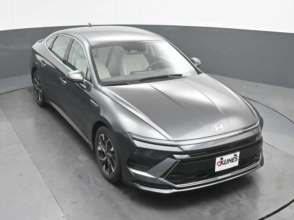 Certified 2025 Hyundai Sonata SEL FWD image 31