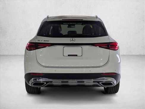 Certified 2025 Mercedes-Benz GLC 300 image 9