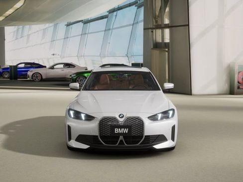 New 2026 BMW i4 eDrive40 w/ Premium Package image 3