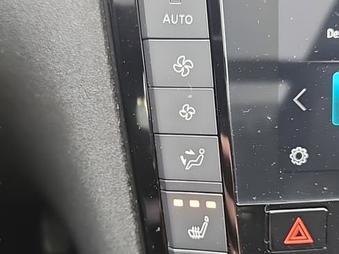 Used 2022 INFINITI QX50 Autograph image 30