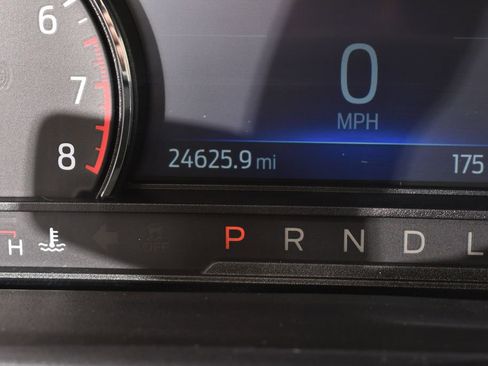 Used 2023 Ford Explorer XLT w/ Equipment Group 202A image 28