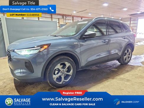 Used 2025 Ford Escape ST-Line w/ Tech Pack #1 AWD/4WD image 1