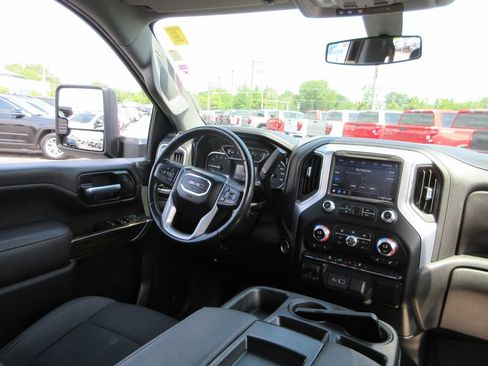 Certified 2021 GMC Sierra 2500 SLE w/ SLE Value Package; AWD/4WD image 25