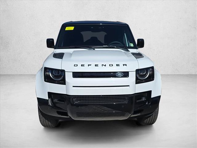 Used 2026 Land Rover Defender 110 X-Dynamic SE AWD/4WD image 2