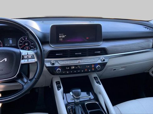 Used 2022 Kia Telluride EX w/ EX Premium Package FWD image 7