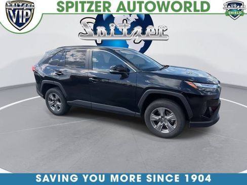 Used 2024 Toyota RAV4 XLE FWD image 2