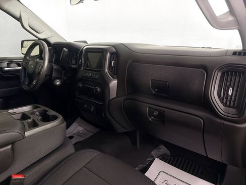 Used 2019 Chevrolet Silverado 1500 Custom Trail Boss w/ Custom Convenience Package AWD/4WD image 28