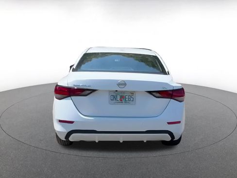 Used 2024 Nissan Sentra SV image 12