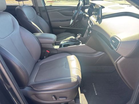 Used 2019 Hyundai Santa Fe FWD image 16