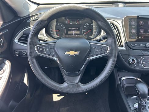 Certified 2024 Chevrolet Malibu LT FWD image 22