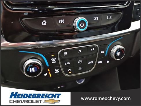 Certified 2023 Chevrolet Traverse LT image 20