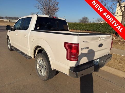 Used 2015 Ford F150 Lariat w/ Equipment Group 501A Mid image 5
