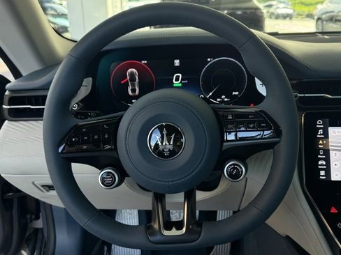 New 2025 Maserati GranTurismo Folgore image 11