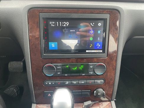 Used 2005 Ford Five Hundred Limited image 22