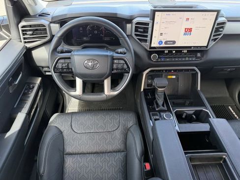 Used 2024 Toyota Tundra Limited w/ Power Package AWD/4WD image 18