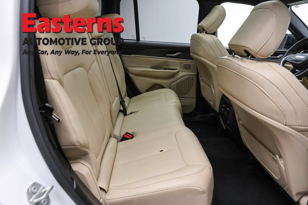Used 2024 Jeep Grand Cherokee Limited 4xe AWD/4WD image 27
