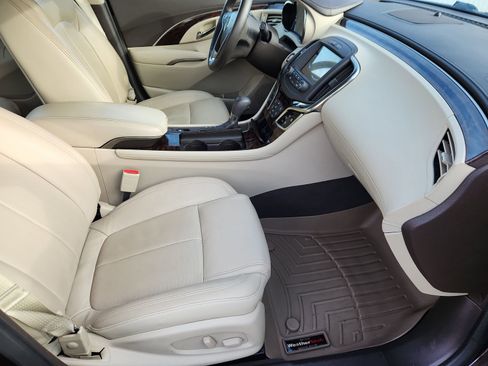 Used 2015 Buick LaCrosse Premium image 13