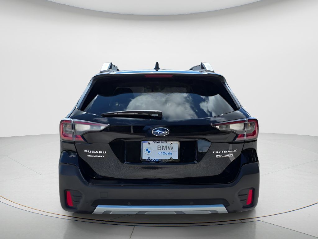 Used 2022 Subaru Outback Touring AWD/4WD image 6