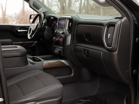 Used 2019 Chevrolet Silverado 1500 LT Trail Boss image 31