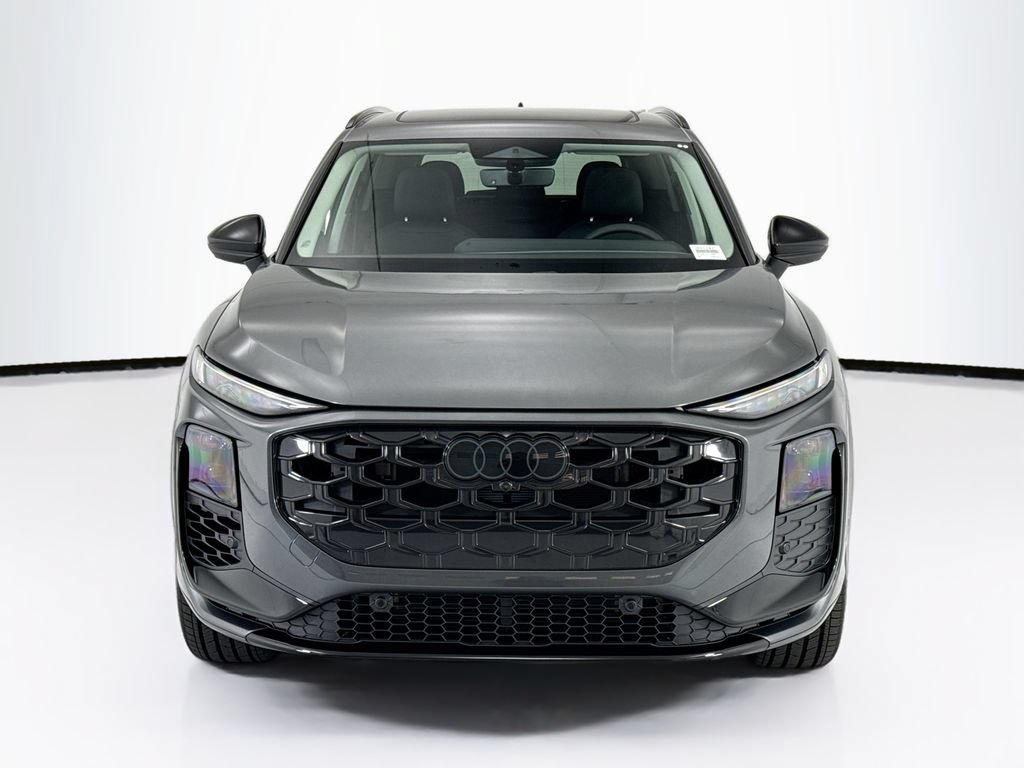 Used 2026 Audi Q3 quattro 2.0T AWD/4WD image 2