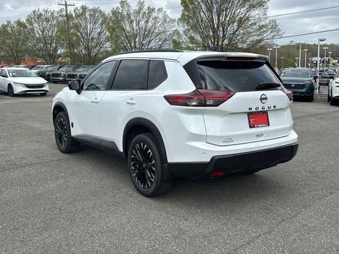 New 2026 Nissan Rogue Dark Armor image 6