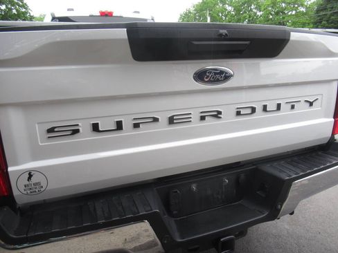 Used 2022 Ford F350 XLT w/ XLT Value Package AWD/4WD image 14
