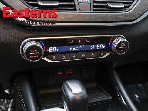 Used 2023 Nissan Altima 2.5 SL FWD image 20