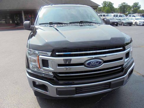 Used 2018 Ford F150 XLT RWD image 3
