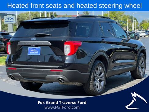 Certified 2022 Ford Explorer XLT w/ Equipment Group 202A AWD/4WD image 10