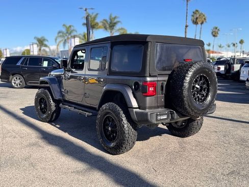 Used 2018 Jeep Wrangler Unlimited Sport image 10