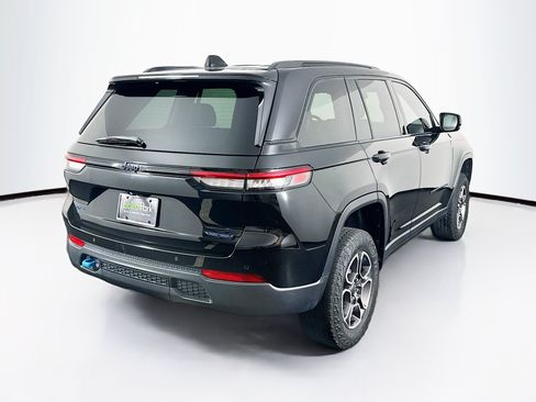 Used 2022 Jeep Grand Cherokee Trailhawk AWD/4WD image 9