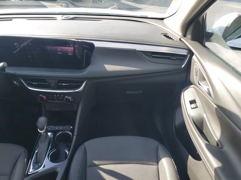 Used 2025 Buick Encore GX Preferred image 21
