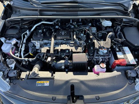 Certified 2025 Toyota Corolla LE w/ Carpet Mat Package (TMS) FWD image 6