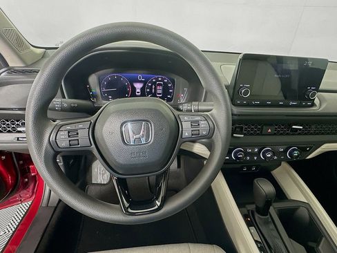 Certified 2025 Honda Accord SE image 11