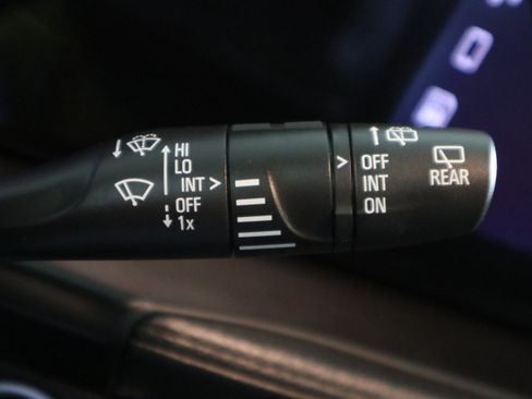 Used 2024 Buick Encore GX Sport Touring FWD image 31